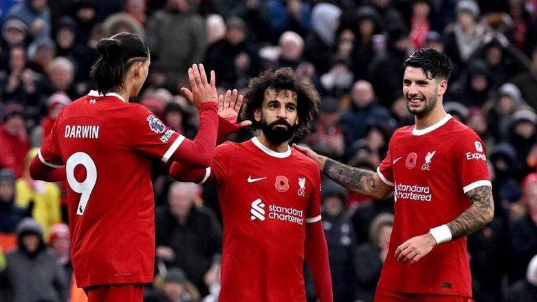 aoa体育体育在线-利物浦主场逆袭！意外胜利惊艳全场观众(利物浦主场逆袭!意外胜利惊艳全场观众视频)