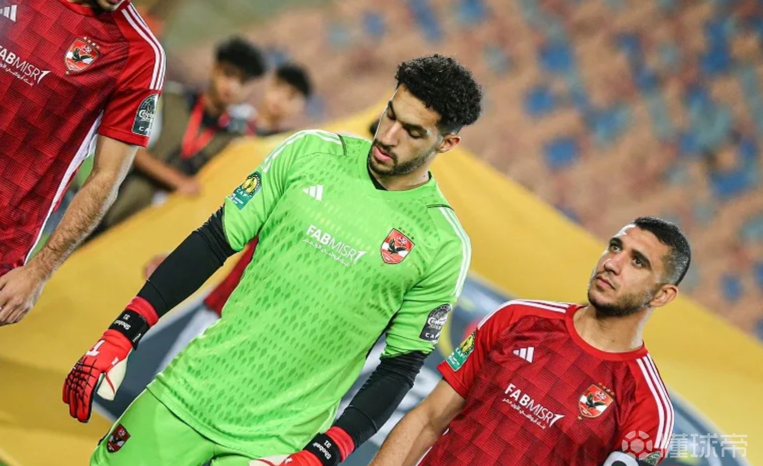 aoa体育体育直播-关于帕尔梅拉斯全力冲击冠军，关键球员备战状态受关注的信息