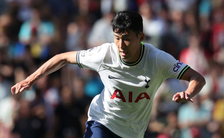 aoa体育体育链接-关于鹿岛鹿角进攻端火力强劲，欲破卡尔蒂斯防线的信息