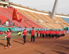 托帕尔客场惊险取胜,士气高昂向前冲