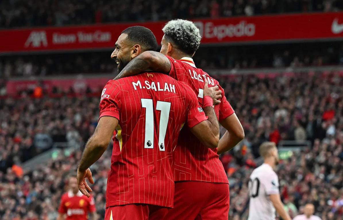 包含阿森纳新援进球解渴，球队终结连败的词条