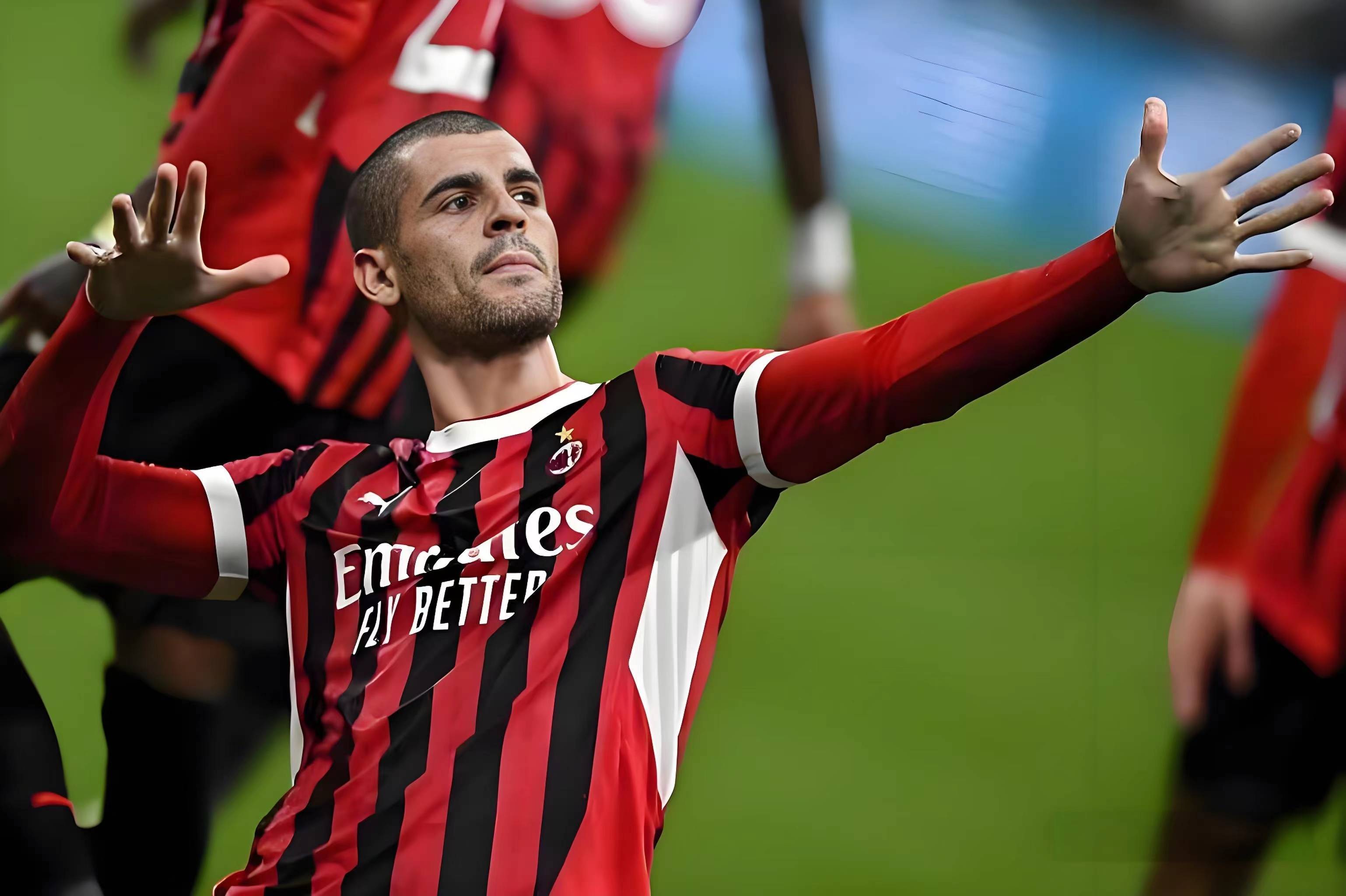 包含都灵战平AC米兰，实力抗衡的词条