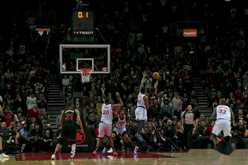 包含奇才主场逆袭战胜猛龙，全队表现亮眼取得胜利的词条