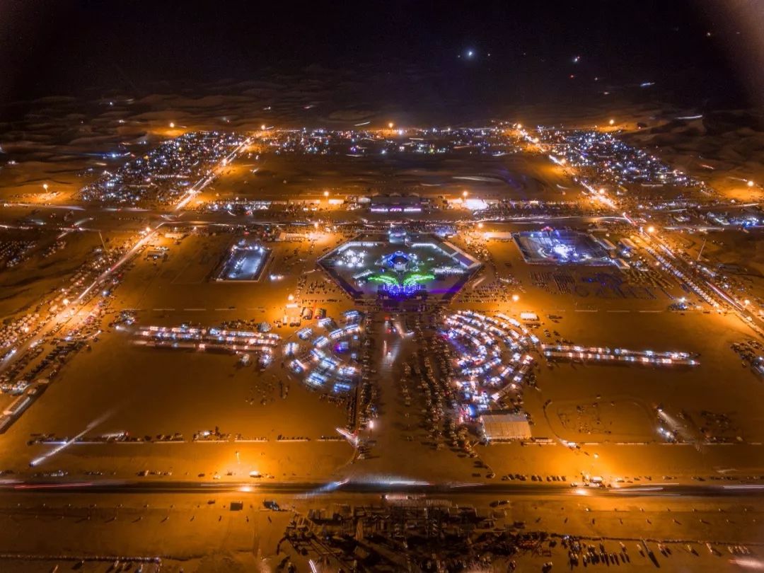 激烈角逐让人目不暇接，各路英雄齐聚的简单介绍