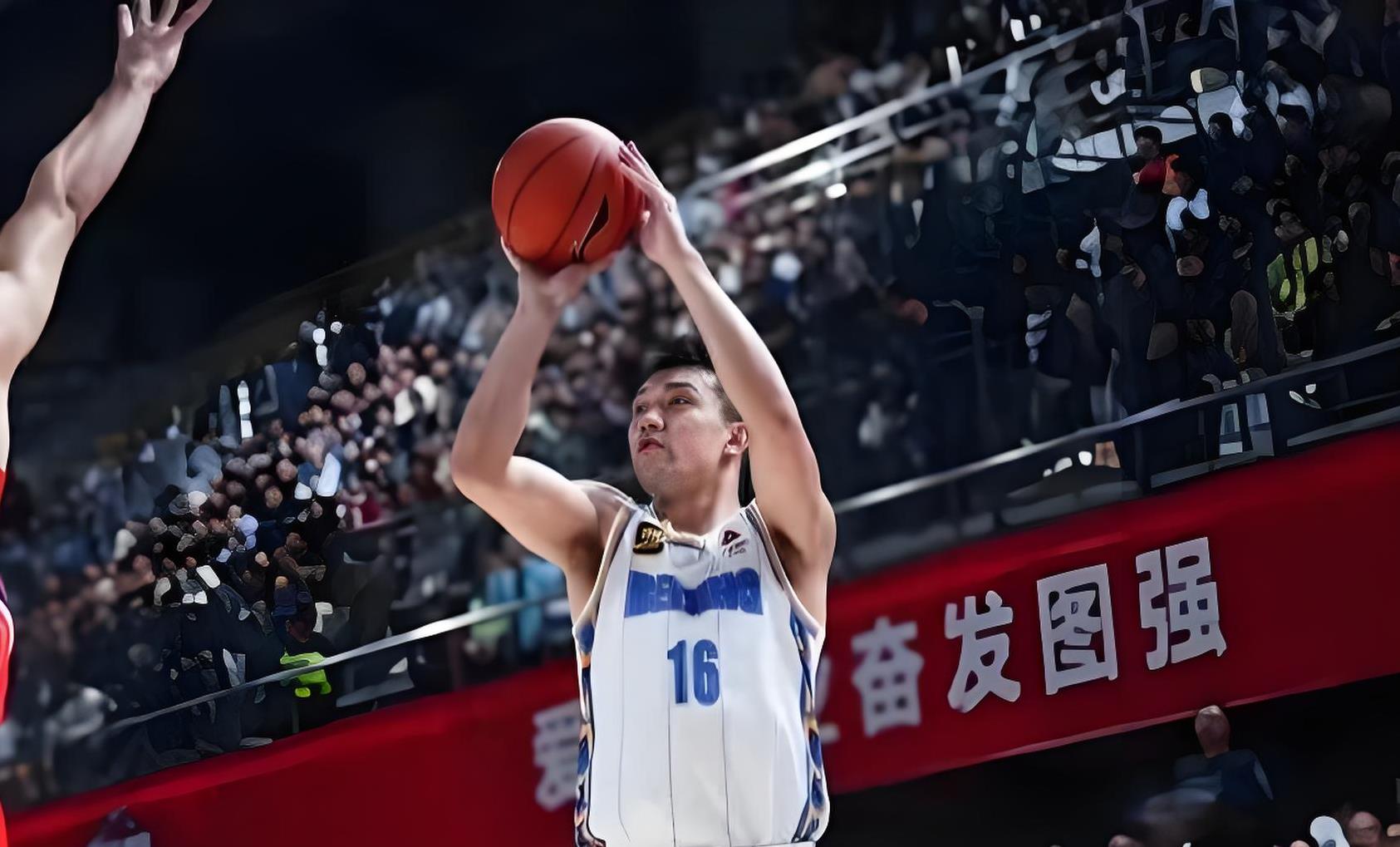 关于天津队在主场演绎大逆转，取得关键胜利的信息