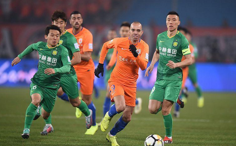 鲁能主场击败天津，继续前进！