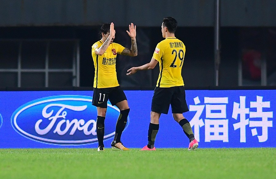 aoa体育体育在线-广州恒大凭借进攻火力获胜，扩大优势的简单介绍