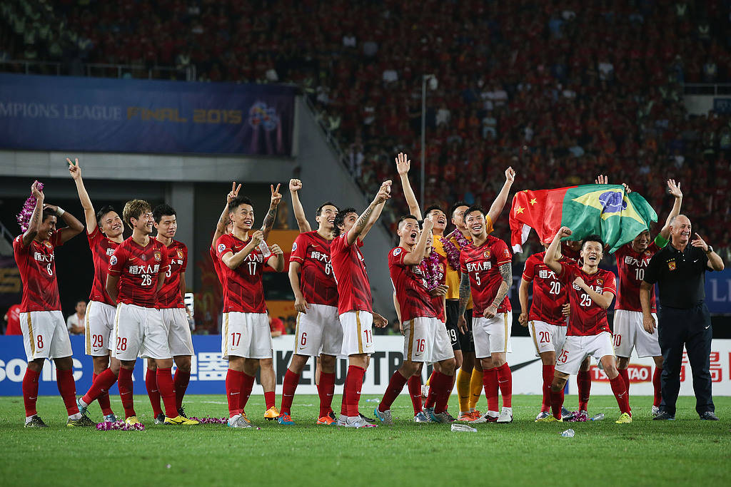 广州恒大凭借进攻火力获胜，扩大优势的简单介绍