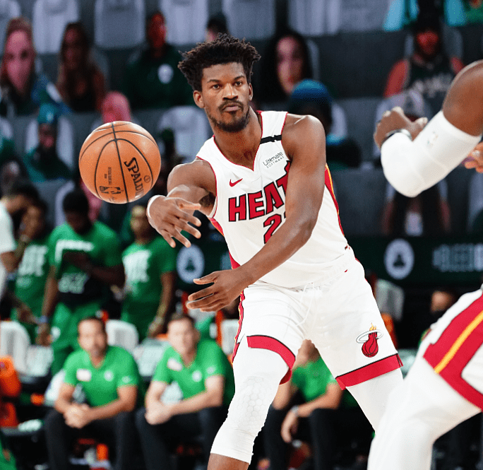 热火低迷表现始终无法逆转胜局