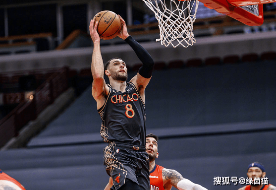 猛龙队逆势翻盘，击败湖人队豪取10连胜！