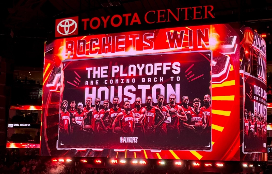 爵士胜火箭，取得四连胜