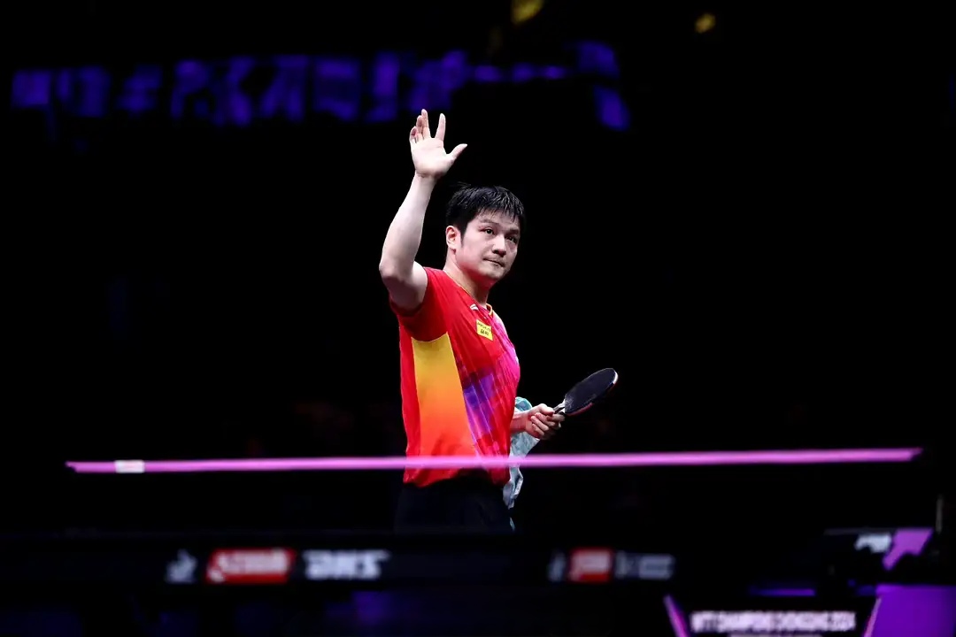 包含重庆客场战斗获胜,继续追赶前列的词条 包含重庆客场战斗获胜,继续追赶前列的词条