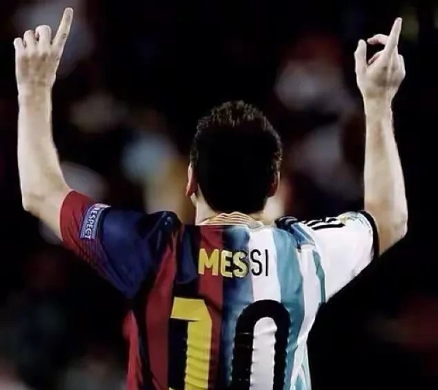 aoa体育体育入口-包含传奇球员的巅峰表现，创造赛场震撼记录的词条