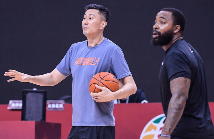 aoa体育体育直播-阿尔勒客场获胜，球队信心大增的简单介绍