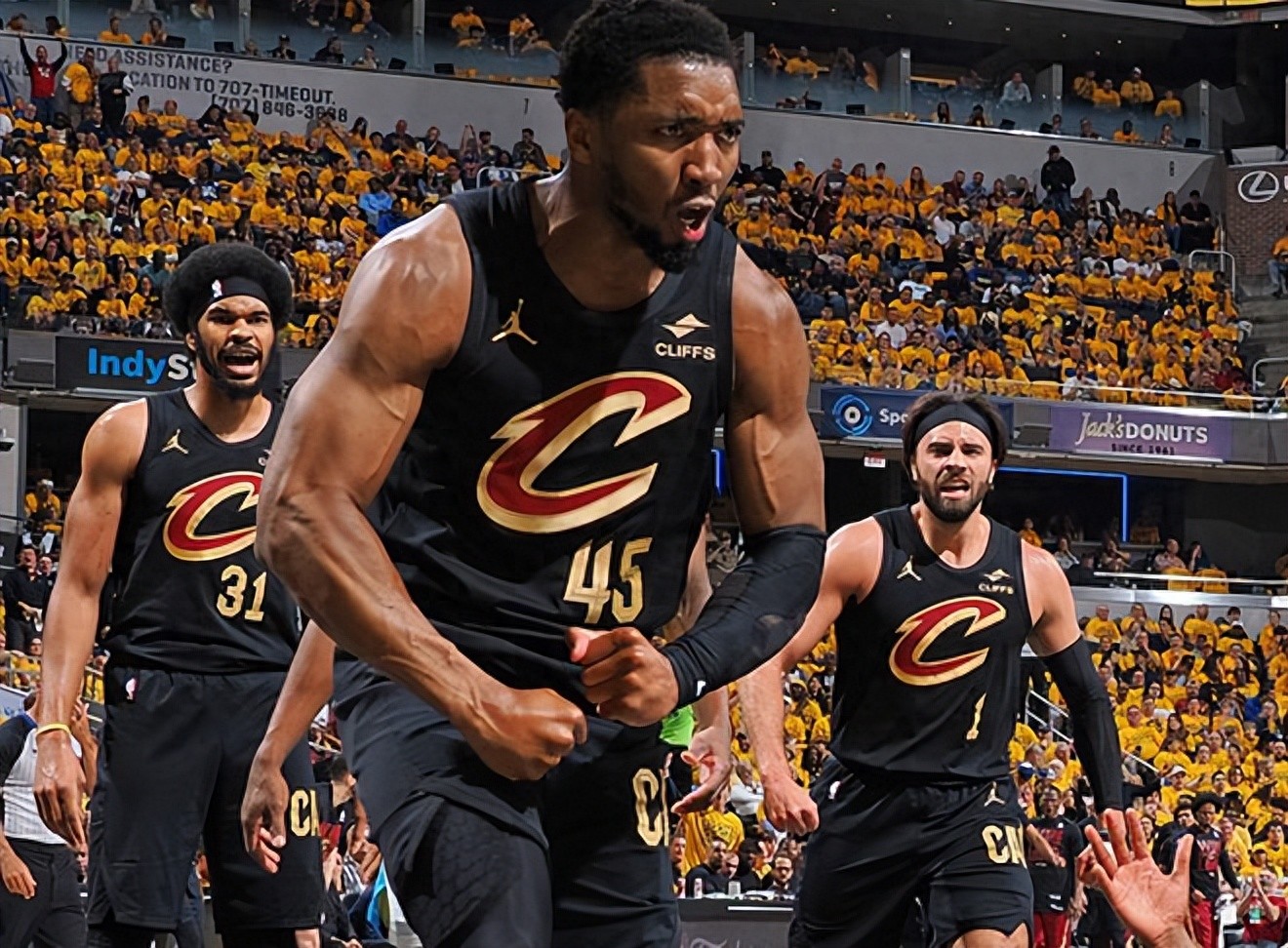 骑士奋战夺冠，三对三篮球再上巅峰